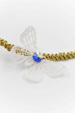 λευκή πεταλούδα χρυσό νήμα swarovski