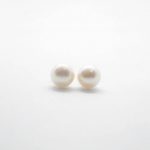 freshwater pearl white earrings gold