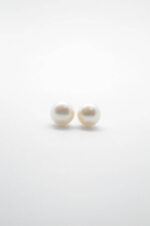 freshwater pearl white earrings gold