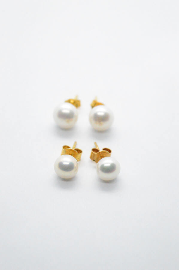 freshwater pearl white earrings gold
