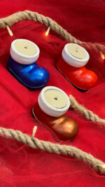 Laskaro handmade candle christmas boot