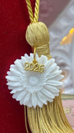Sunflower ornament made of porcelain with gold tassel - Image 2
