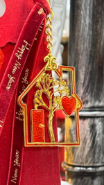 Decorative charm home with red enamel heart 2026 - Image 2