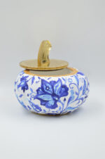 Pumpkin vase made of porcelain with blue flower and gold plexiglass - Image 4