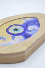 Tabletop decorative wooden eye with plexiglass and gold leaf - Image 6