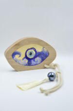 Tabletop decorative wooden eye with plexiglass and gold leaf - Image 3