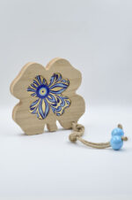 Tabletop decorative wooden trefoil with plexiglass and gold leaf - Image 2