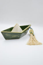 Lux olive green ceramic boat with clover 2025
