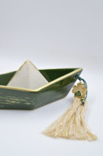 Lux olive green ceramic boat with clover 2025 - Image 2