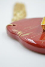 Venetian red presse papier with gold boat - Image 3