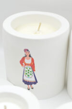 Laskaro handmade scented soy candle in vase with Greek traditional costumes - Image 2