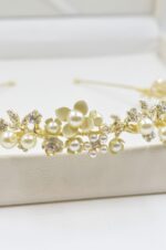 Victoria Handmade headpiece with flowers by Nektaria - Image 2