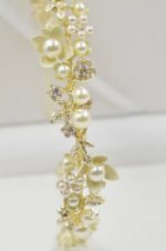 Victoria Handmade headpiece with flowers by Nektaria - Image 4