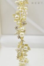 Victoria Handmade headpiece with flowers by Nektaria