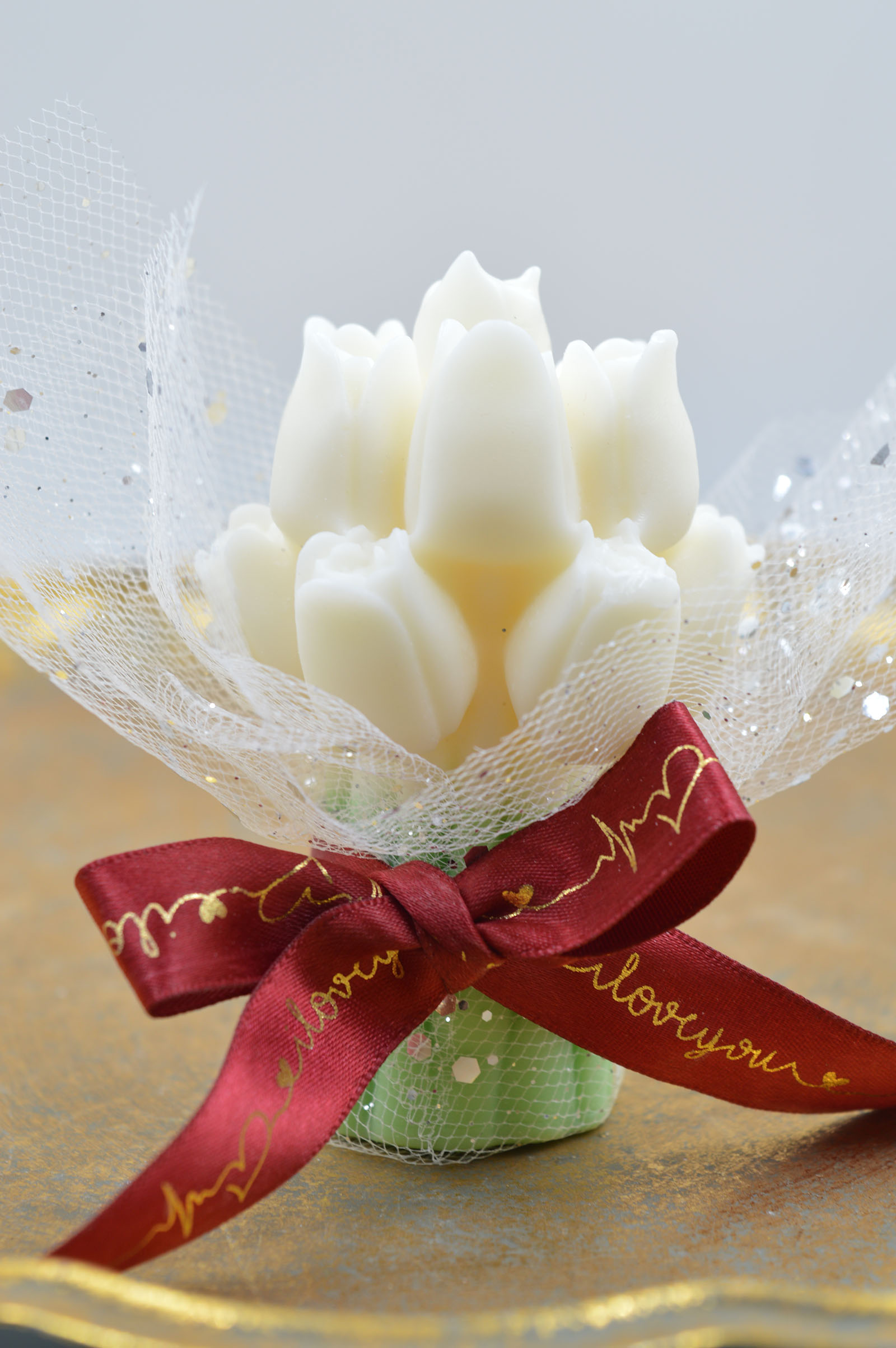 arwmatiki-mini-anthodesmi-keri (2) Scented soy bouquet of tulips - Image 1
