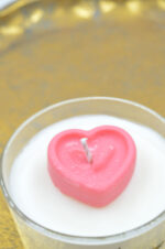 Scented handmade candle in glass with heart - Image 2