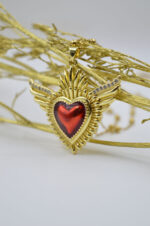Winged heart with burgundy enamel and zircons - Image 2