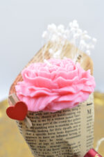 Handmade scented soy candle peony in a bouquet - Image 5