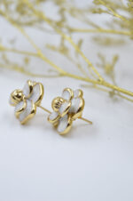 Flower earrings made of stainless steel and white enamel - Image 2