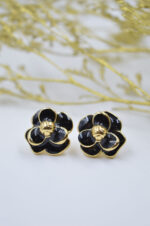 Flower earrings made of stainless steel and black enamel - Image 2
