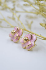 Flower earrings made of stainless steel and pink enamel - Image 3