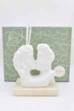 Decorative room fragrance couple kiss - Image 6