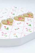 Wooden decorative piece heart with plexiglass and flowers for your Mother - Image 4