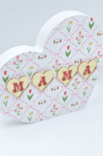 Wooden decorative piece heart with plexiglass and flowers for your Mother - Image 2